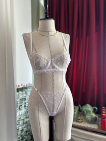 PeraLove BR-244 Ekru Kalp Nakışlı Transparan Brode Sütyen Takımı